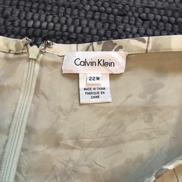 Calvin Klein 100% Silk Faux Wrap Skirt Sz 22W - Picture 8 of 8